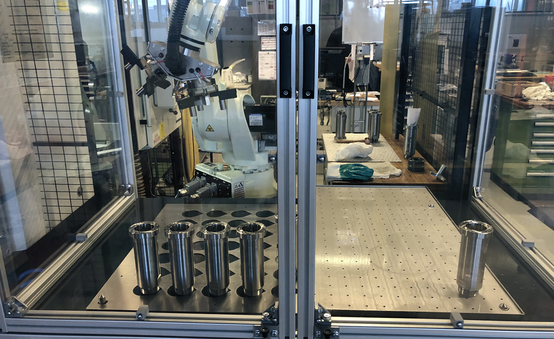 Robotcelle til drejebænk hos Man Energy Solutions