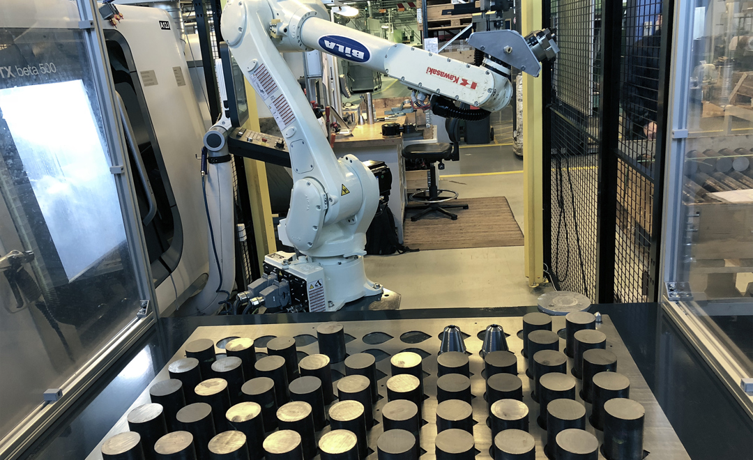 Robotcelle til drejebænk hos Man Energy Solutions