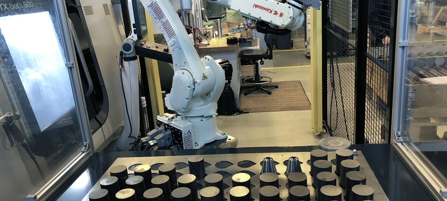 Robotcelle til drejebænk hos Man Energy Solutions