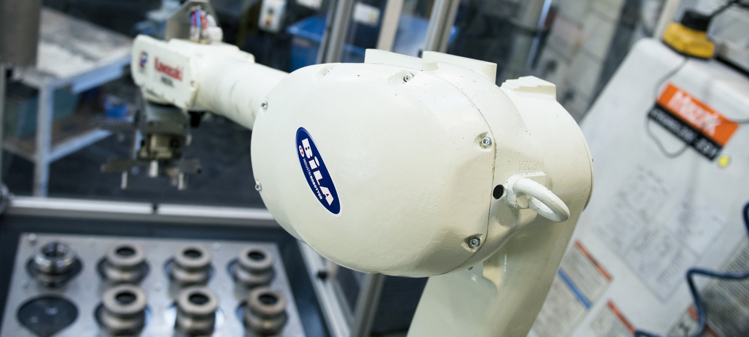 Robotcelle til maskinbetjening hos Hydrema