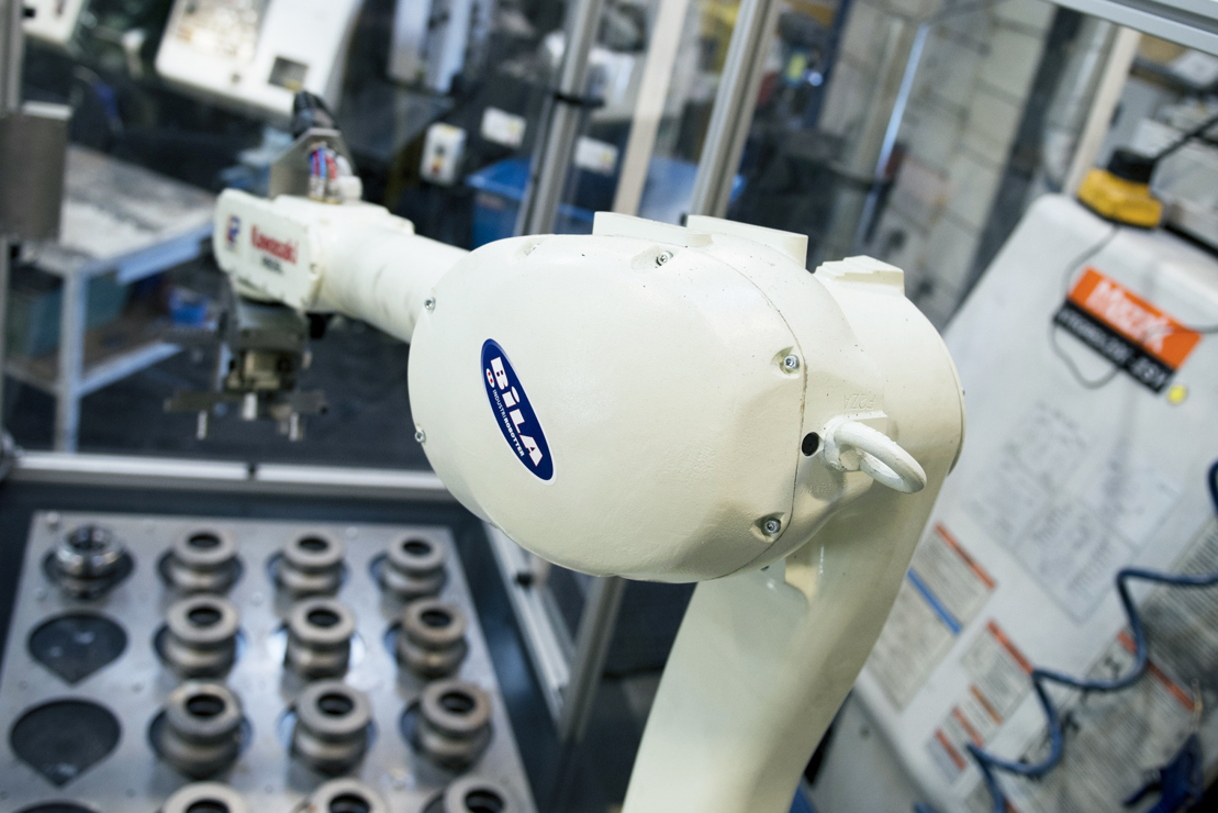 Robotcelle til maskinbetjening hos Hydrema