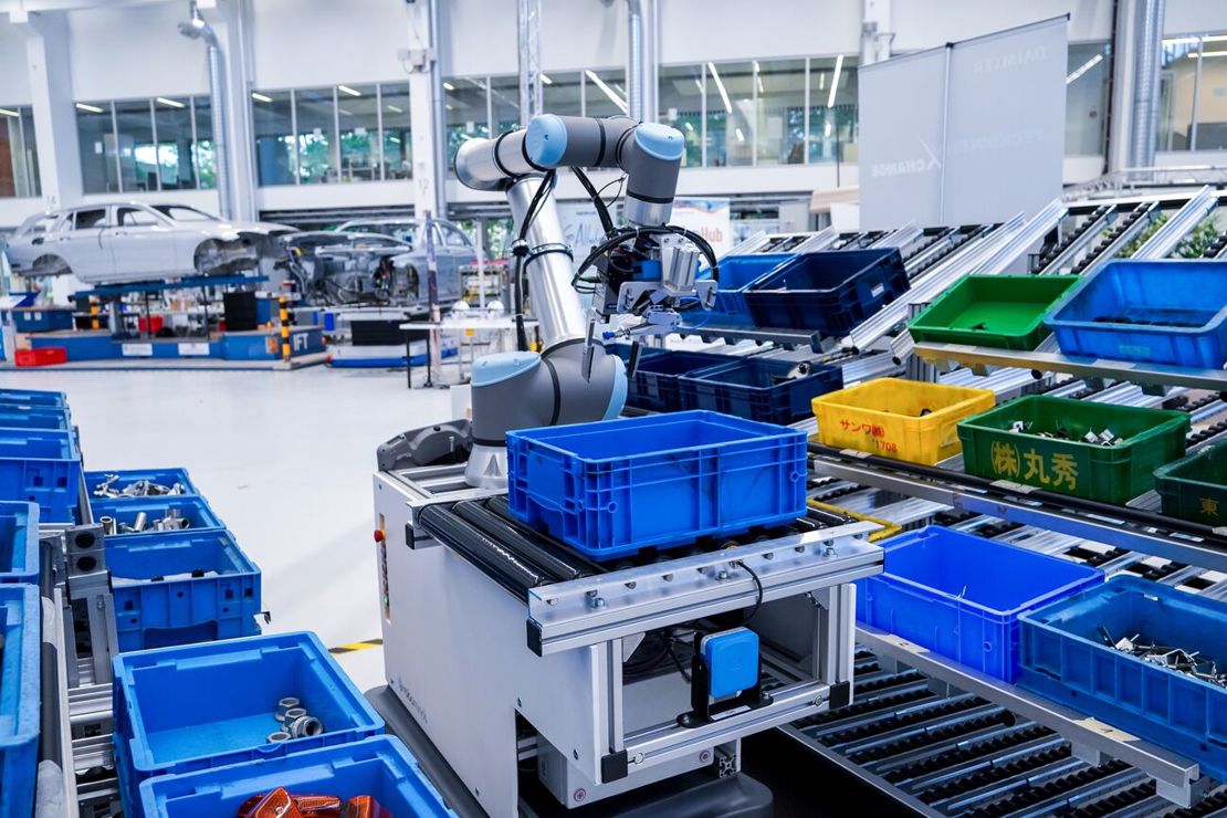 Færdigpakning af kits med Ur16e fra Universal Robots